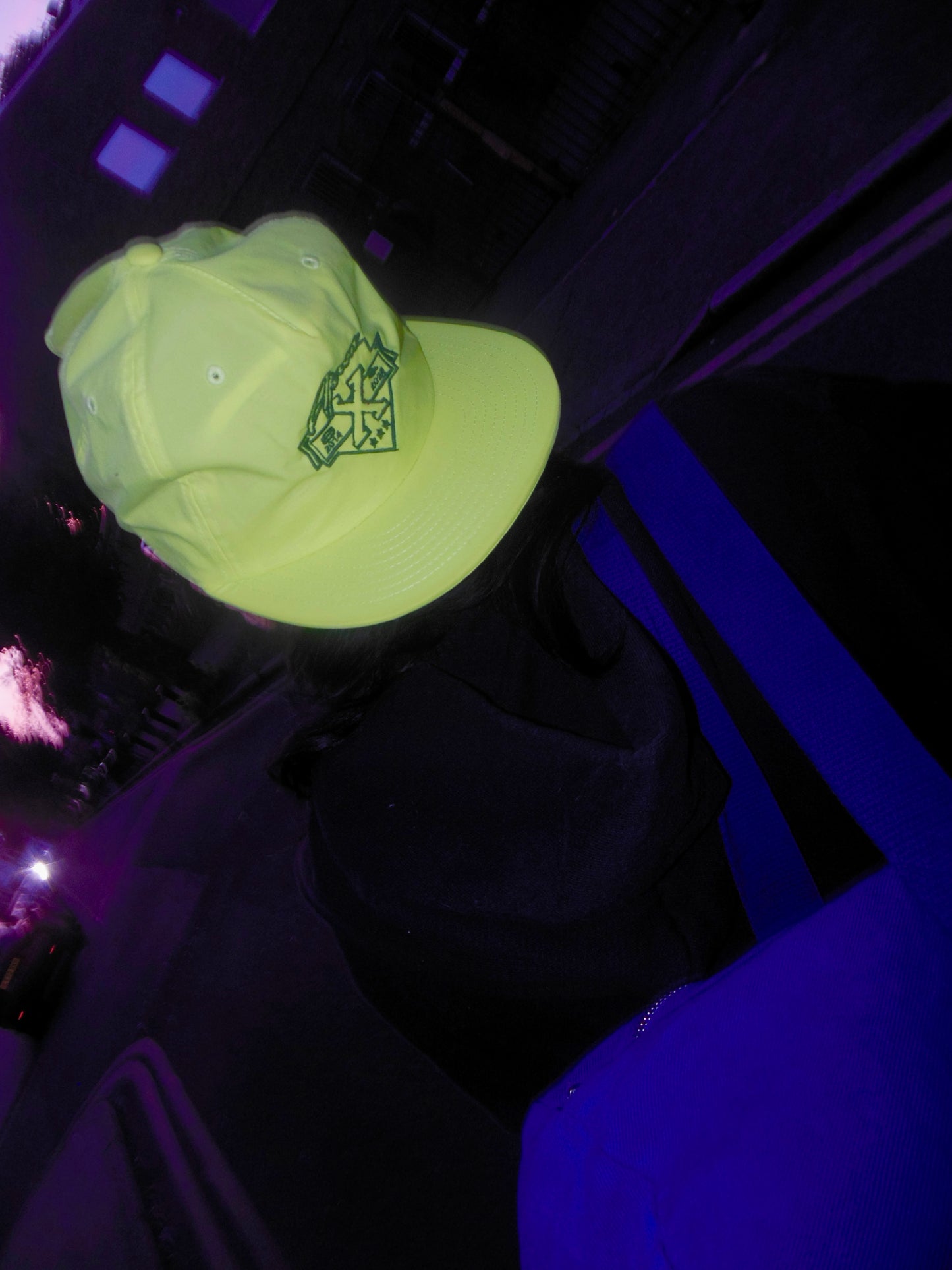 TEN YEARS SURF CAP (NEON)