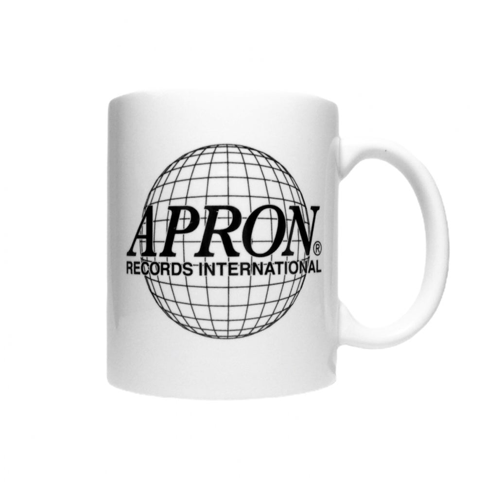 APRON TEA MUG INTL