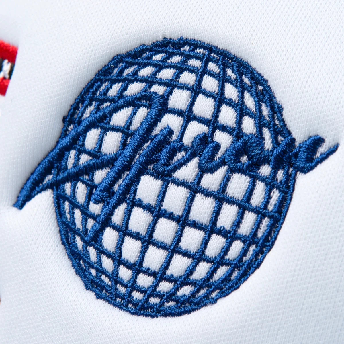 PATTA X APRON CREST TRUCKER CAP (WHITE) + VINYL