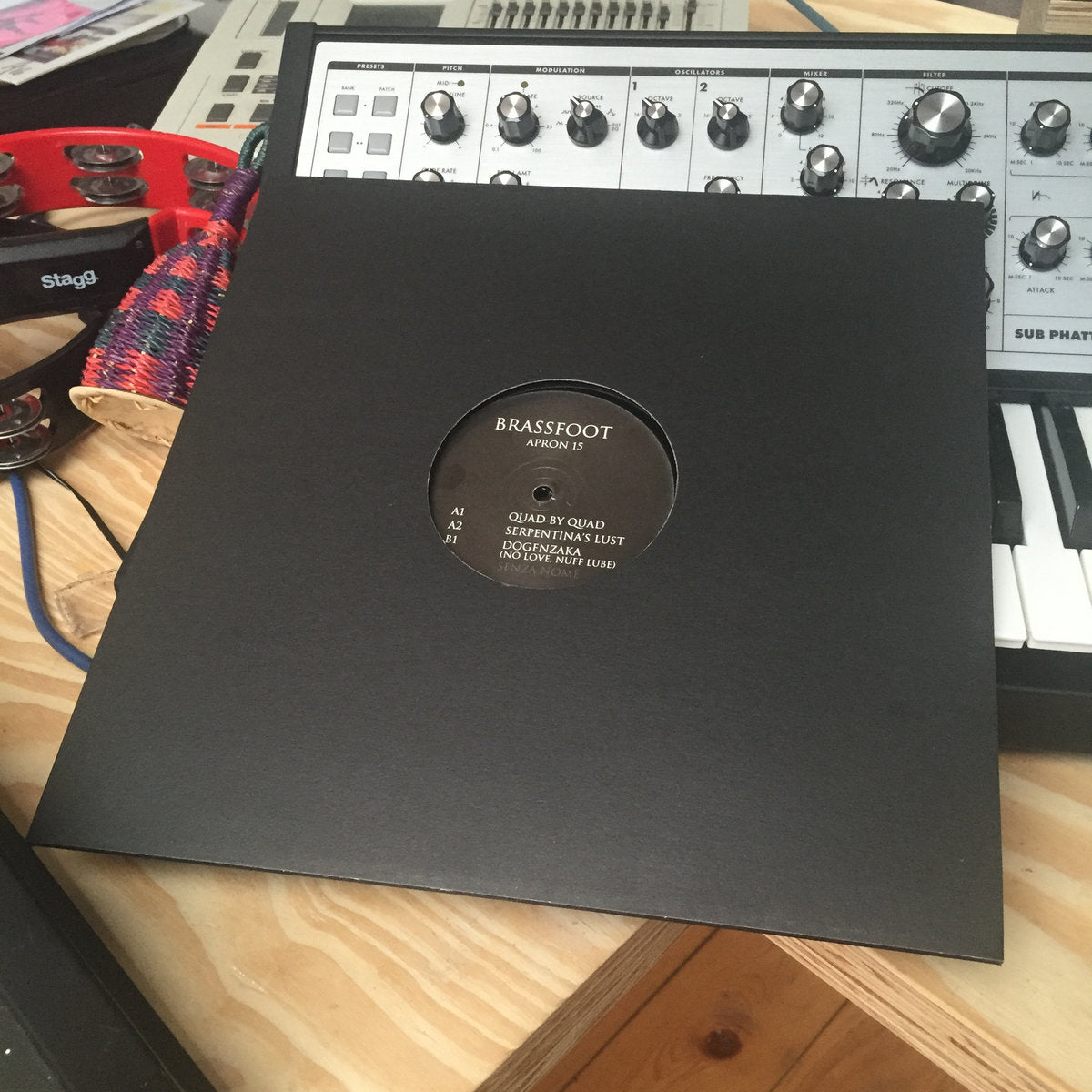 BRASSFOOT - APRON EP (12")